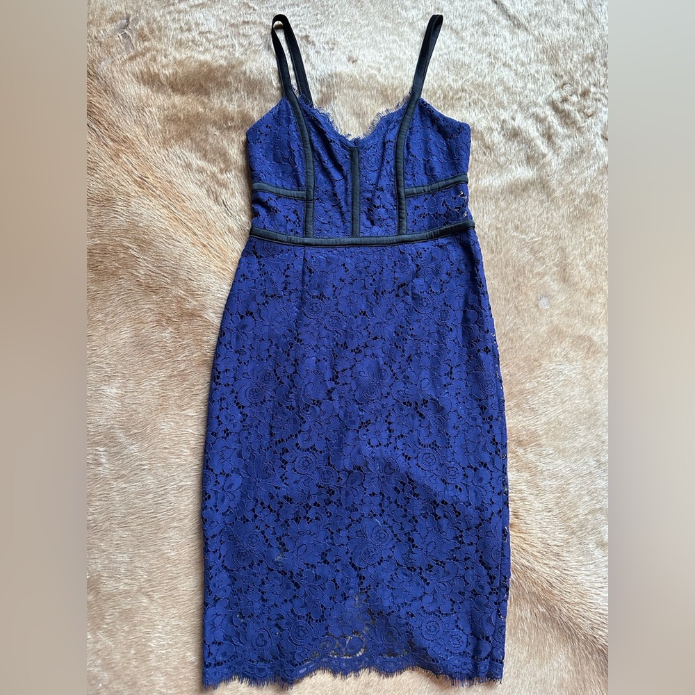 Express Lace size 4 dress